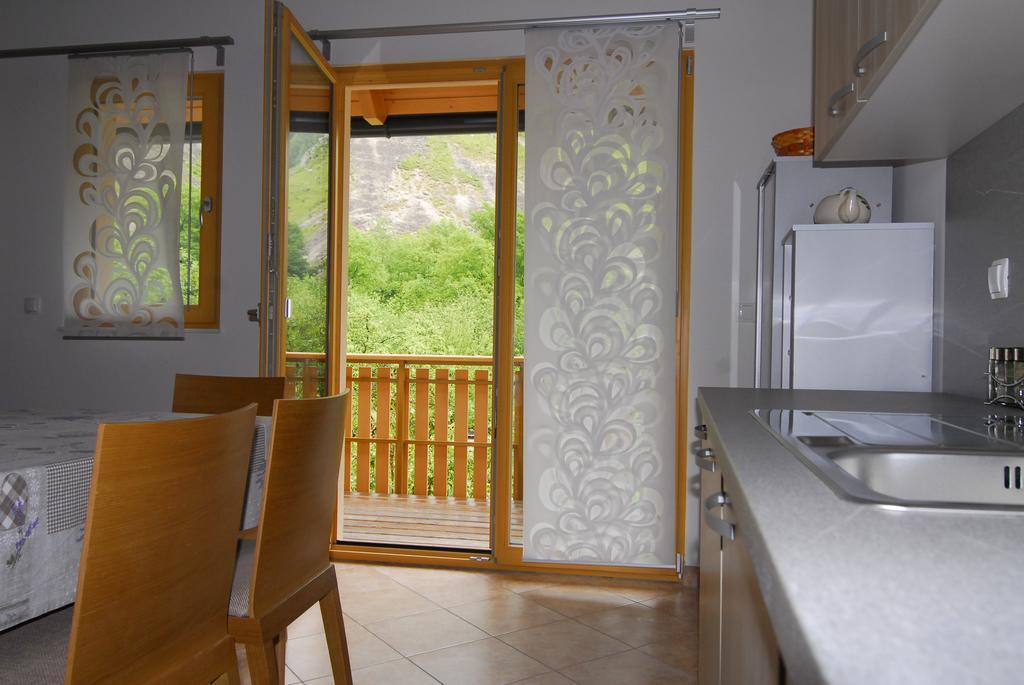 Apartment House Cviter Бовец Номер фото